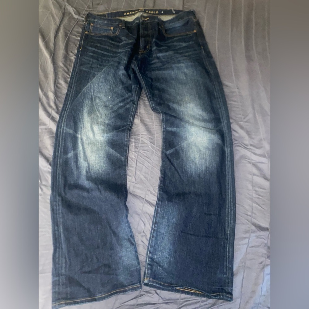 Baggy American Eagle jeans with cool fading